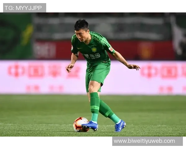 国安迎来好消息李磊今日训练恩加德乌因停赛缺席末轮较量 国安迎来好消息李磊今日训练恩加德乌因停赛缺席末轮较量