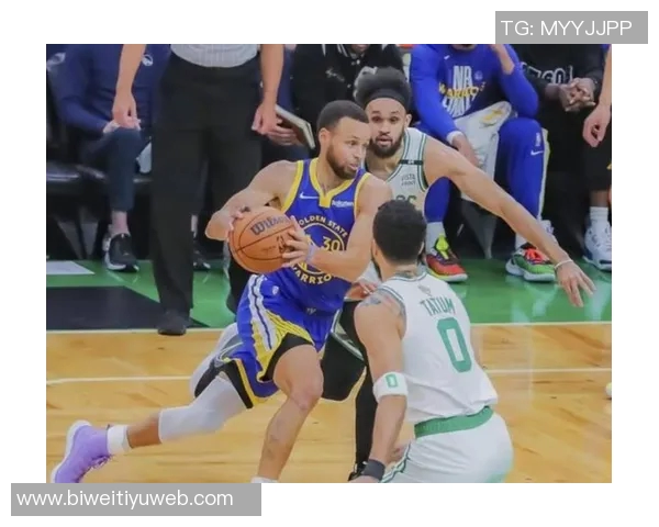 库里状态低迷失误频频23投仅得24分正负值惨淡21 库里状态低迷失误频频23投仅得24分正负值惨淡21